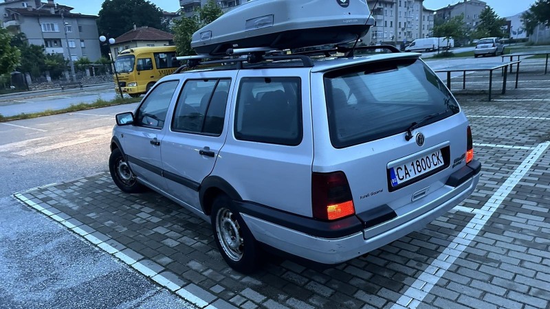 VW Golf 3, снимка 2 - Автомобили и джипове - 46059902