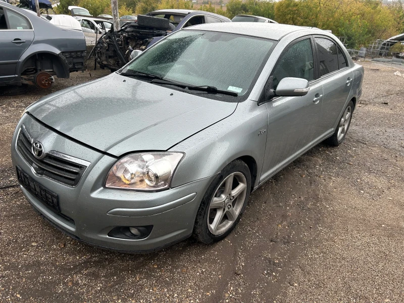 Toyota Avensis 2.2DCAT 177кс. FACE, снимка 5 - Автомобили и джипове - 47405305