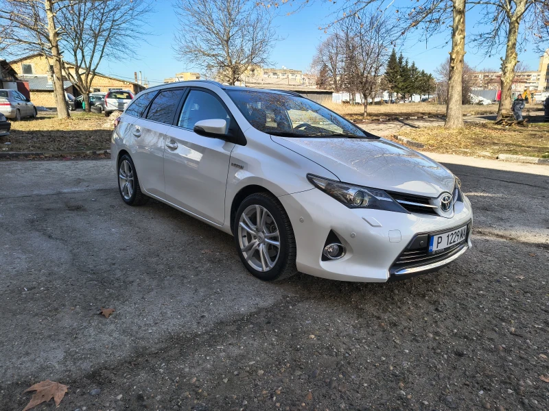 Toyota Auris HYBRID SOL PREMIUM+ , снимка 1 - Автомобили и джипове - 49393821