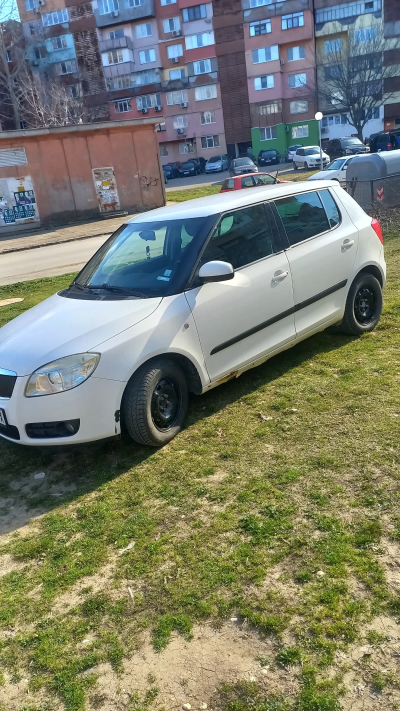 Skoda Fabia, снимка 3 - Автомобили и джипове - 49422228