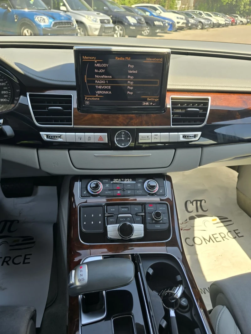 Audi A8  4.2 Германия, снимка 10 - Автомобили и джипове - 50550201