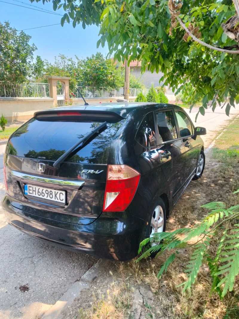Honda Fr-v 2.2i-CTDi, снимка 4 - Автомобили и джипове - 52522180