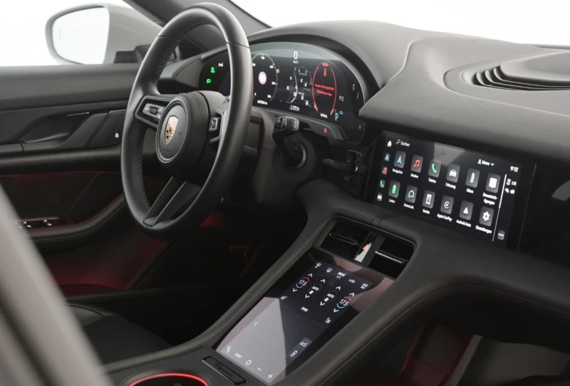 Porsche Taycan SPORT-TURISMO* HEAD-UP* PANO* DISTR* CAM* LED* , снимка 15 - Автомобили и джипове - 52131896