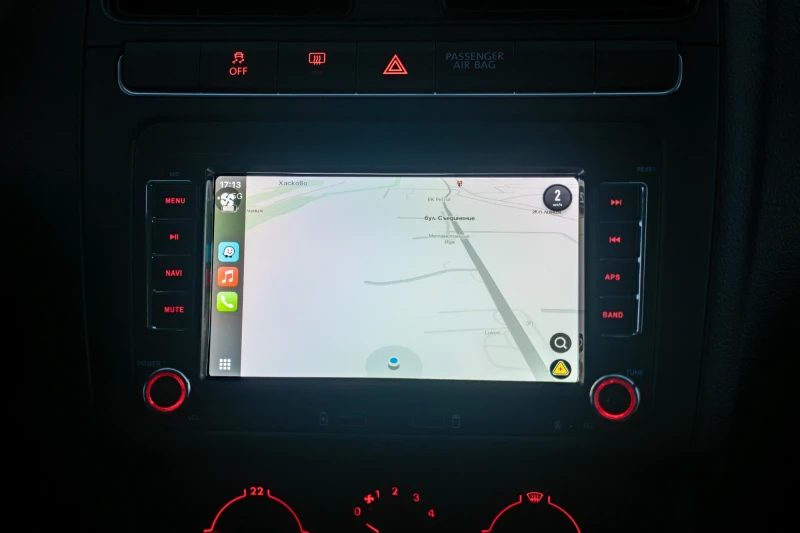 VW Polo 1.6tdi 90hp carplay, снимка 9 - Автомобили и джипове - 52395471