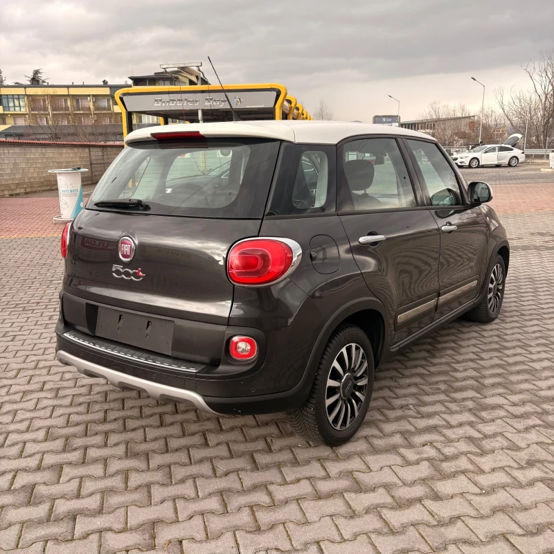 Fiat 500L Treckking, снимка 4 - Автомобили и джипове - 52447544
