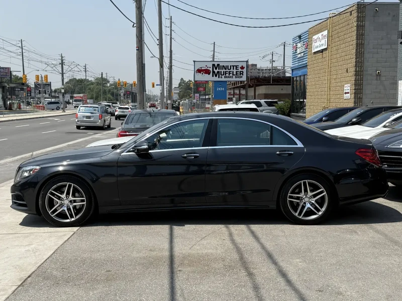 Mercedes-Benz S 550 3D BURMESTER, DISTRONIC, МАСАЖИ, ОБДУХ, ЩОРИ, AMBI, снимка 3 - Автомобили и джипове - 52635531