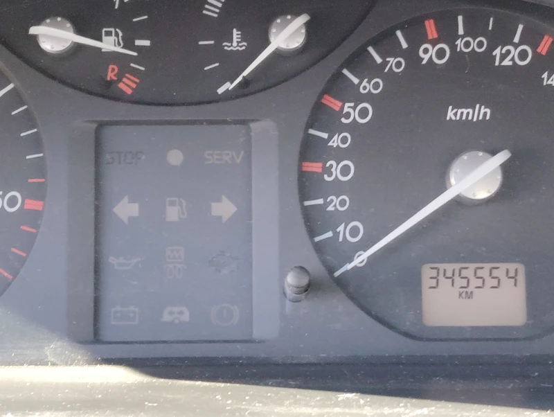 Renault Laguna, снимка 5 - Автомобили и джипове - 52845944