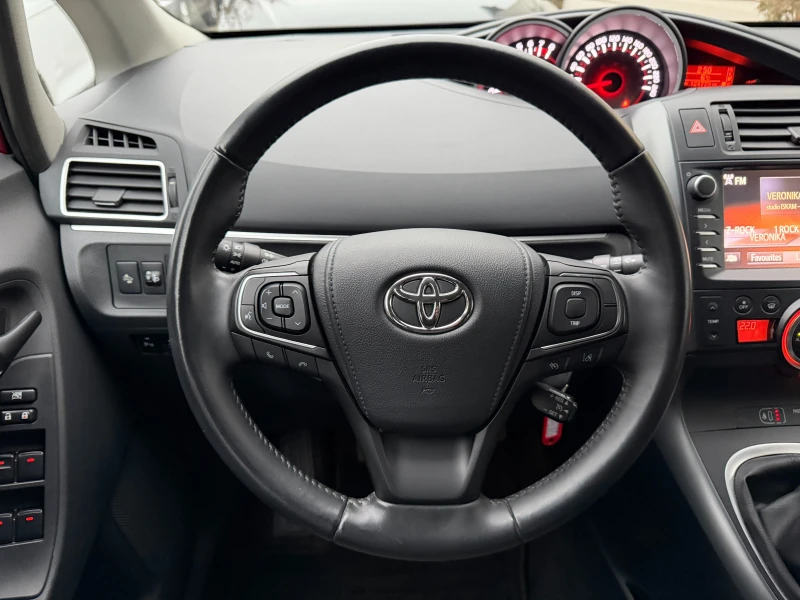 Toyota Verso 1.8I* СЕРВИЗНА КНИЖКА* ПЪЛНА  ИСТОРИЯ В ТОЙОТА, снимка 10 - Автомобили и джипове - 53424740