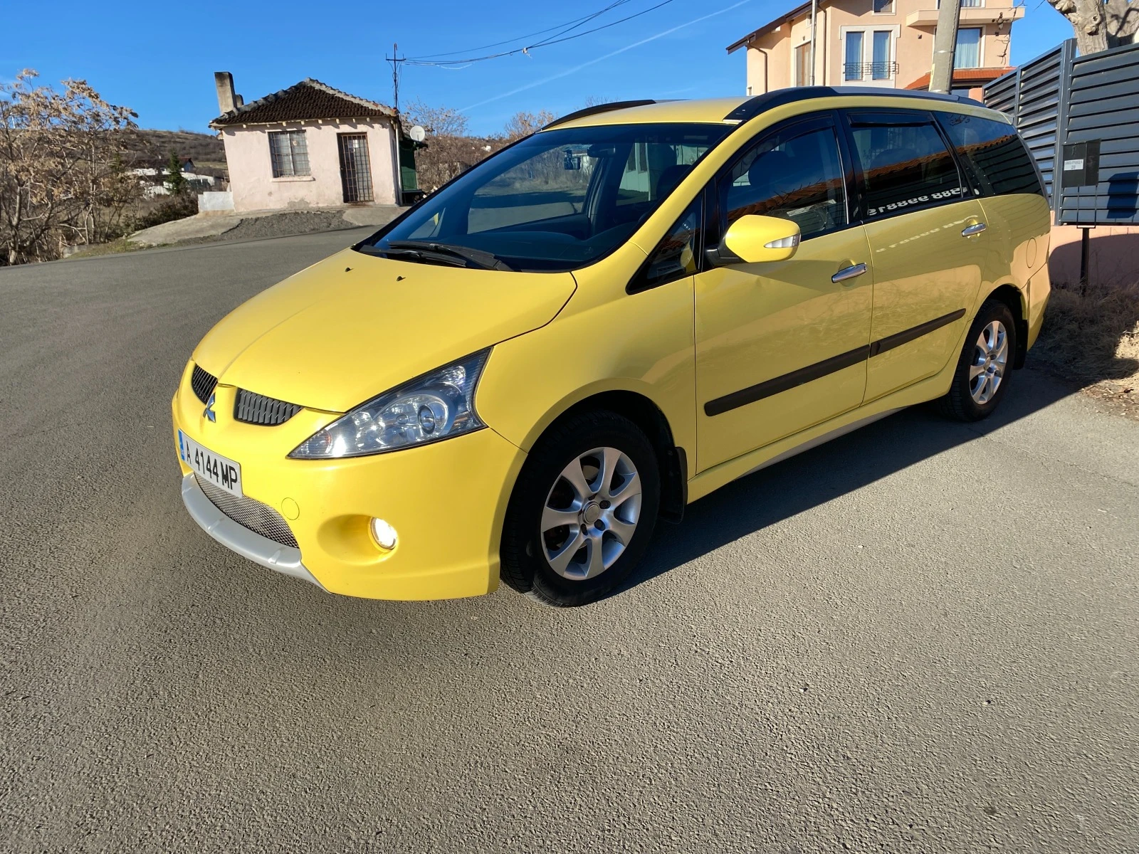 Mitsubishi Grandis 2.4 LPG. Automatik - изображение 4