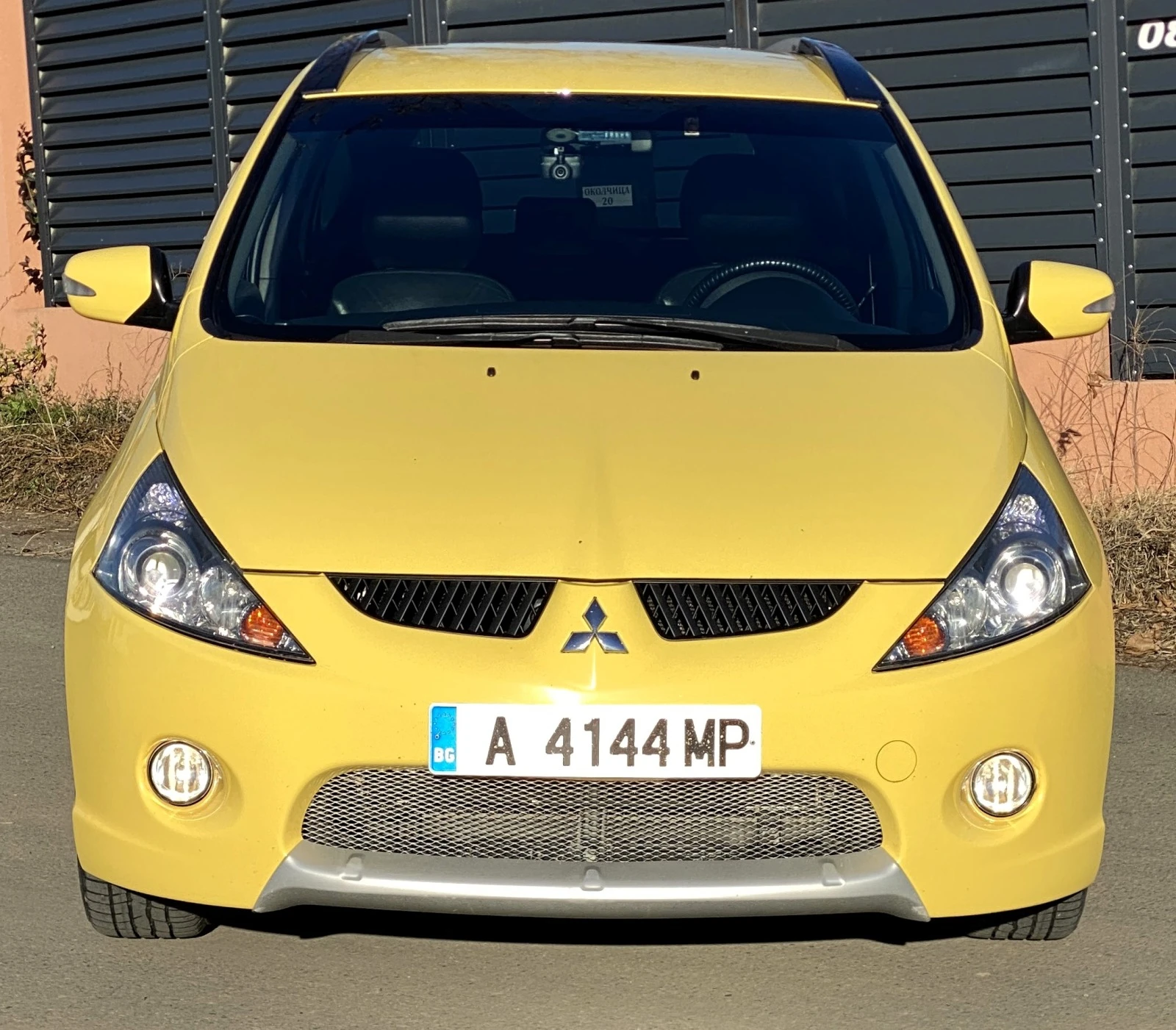 Mitsubishi Grandis 2.4 LPG. Automatik - изображение 2