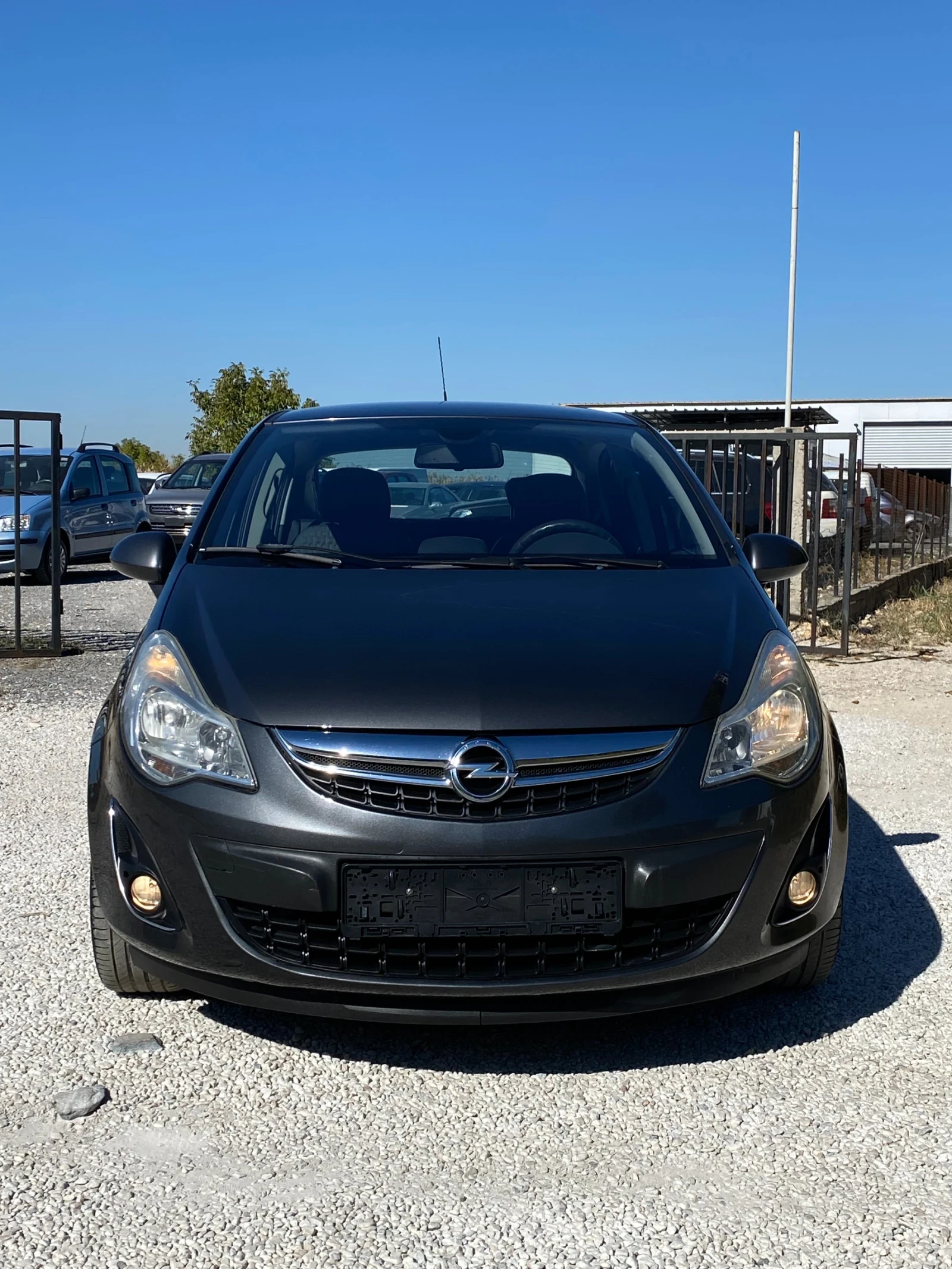 Opel Corsa 1.4-101кс-COSMO-FEISLIFT-117000км-ЧИСТО НОВА - изображение 2