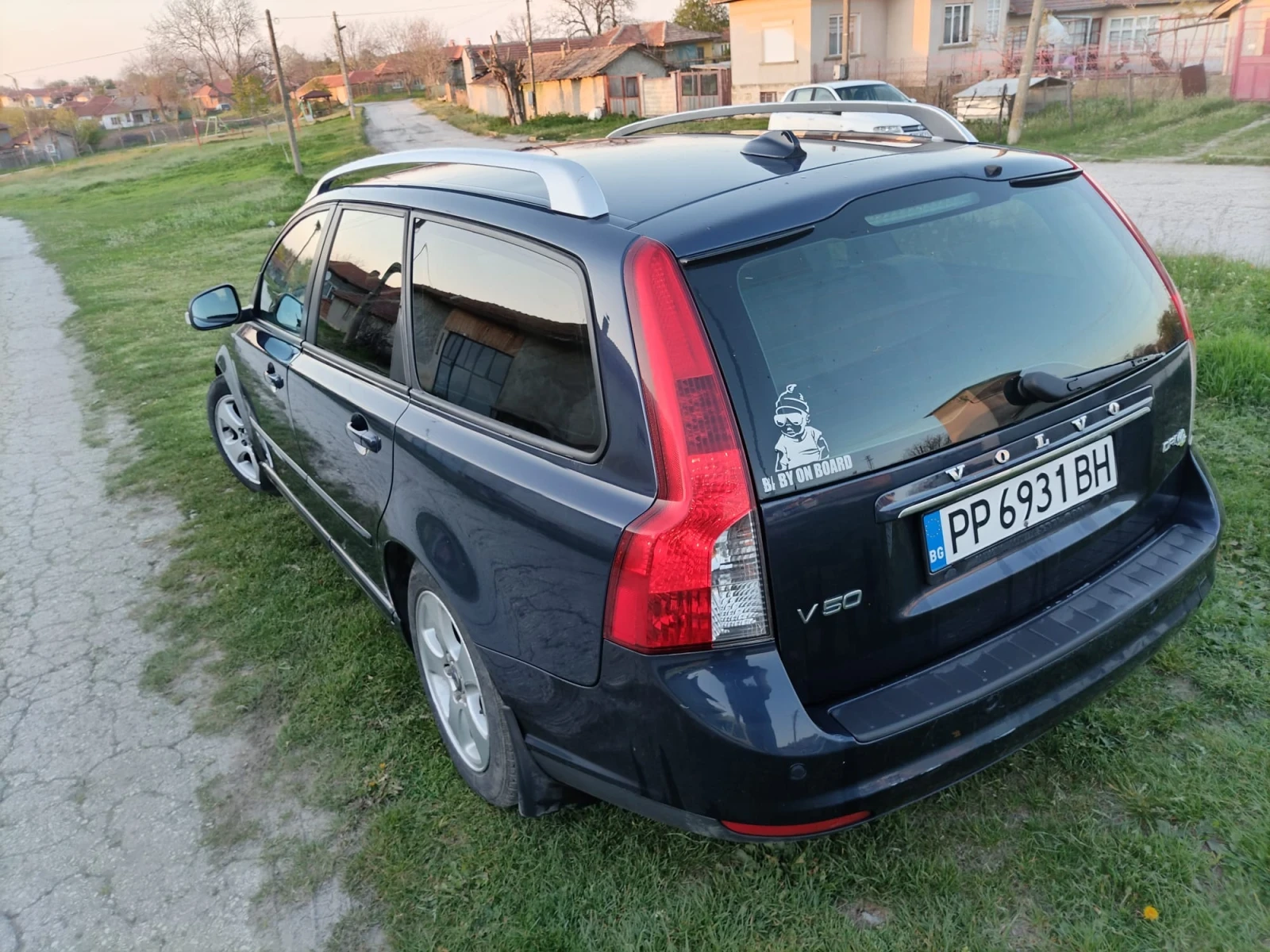 Volvo V50  - изображение 8