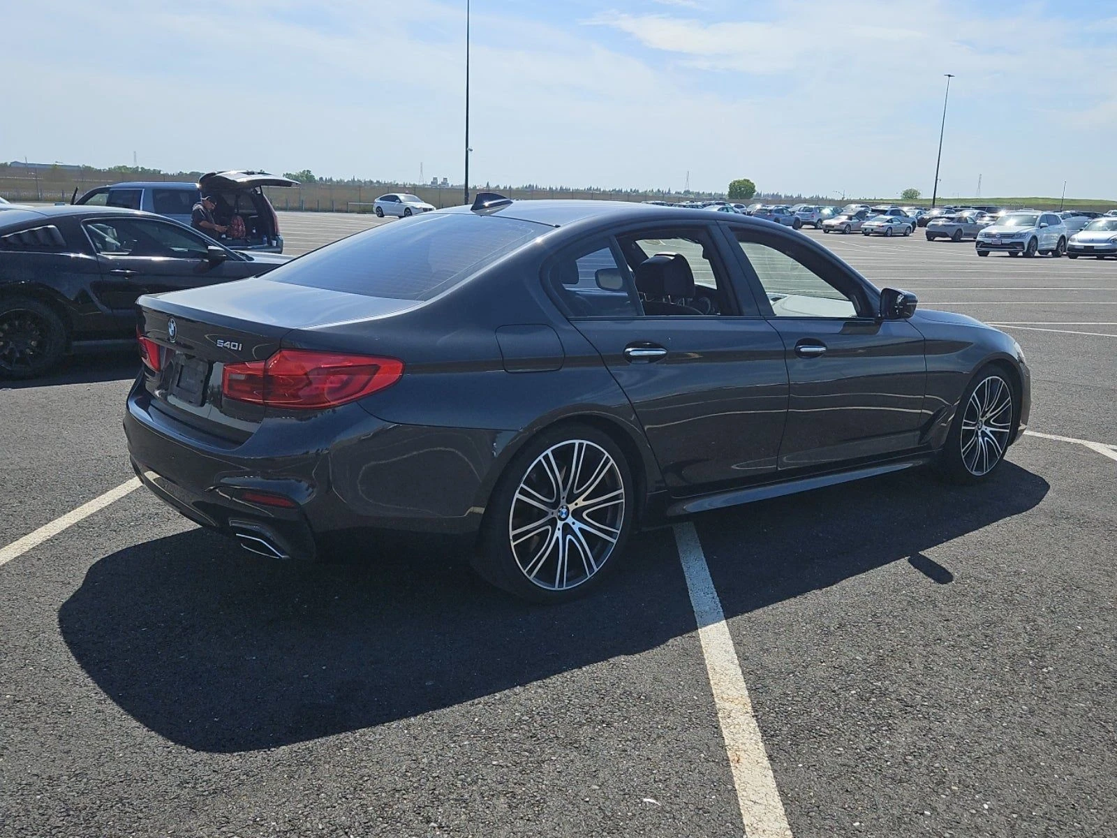 BMW 540 M-PACK* DSITRO* HARMAN* HEADUP* ВАКУМ* 360* KEYLES - изображение 6