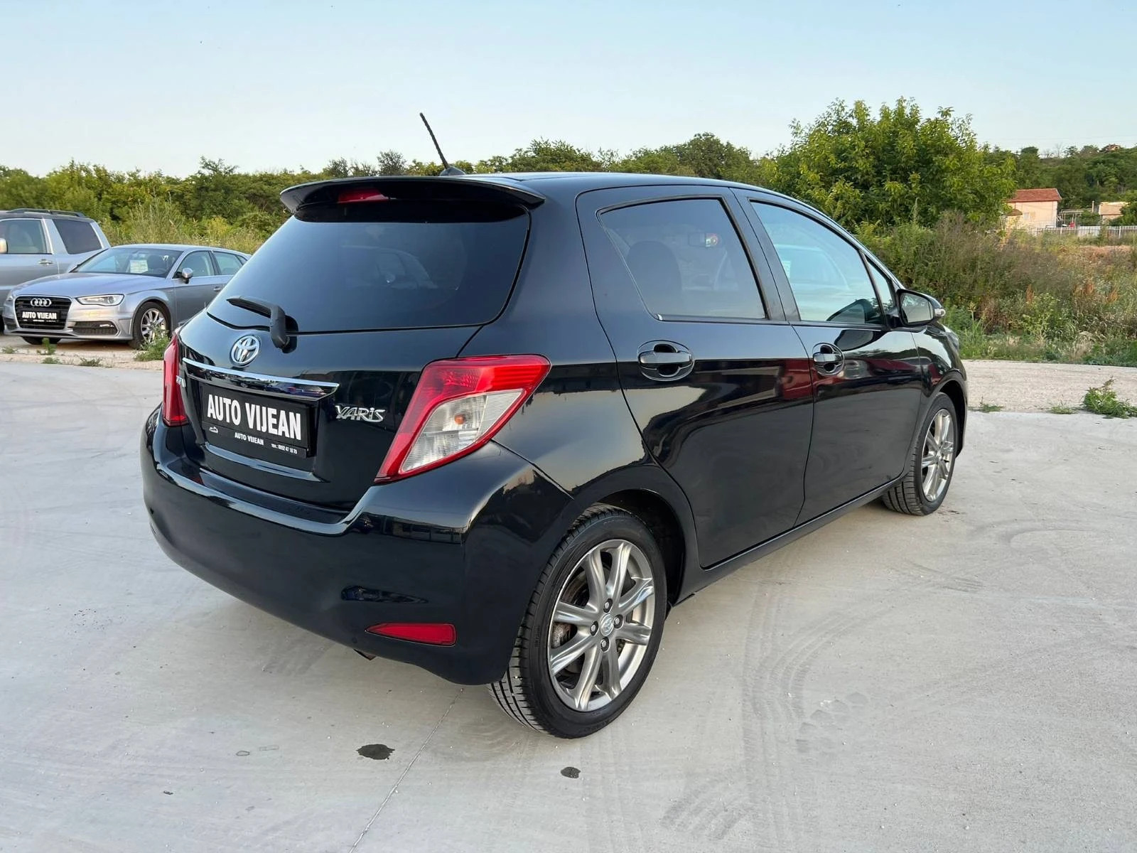 Toyota Yaris 1.3i-99 КОНЯ - изображение 4