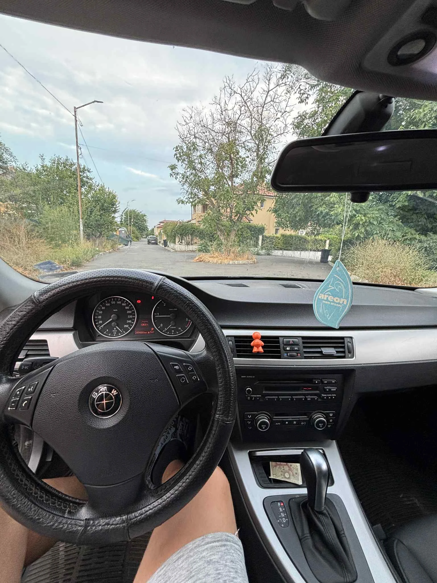 BMW 320 е90 - изображение 8