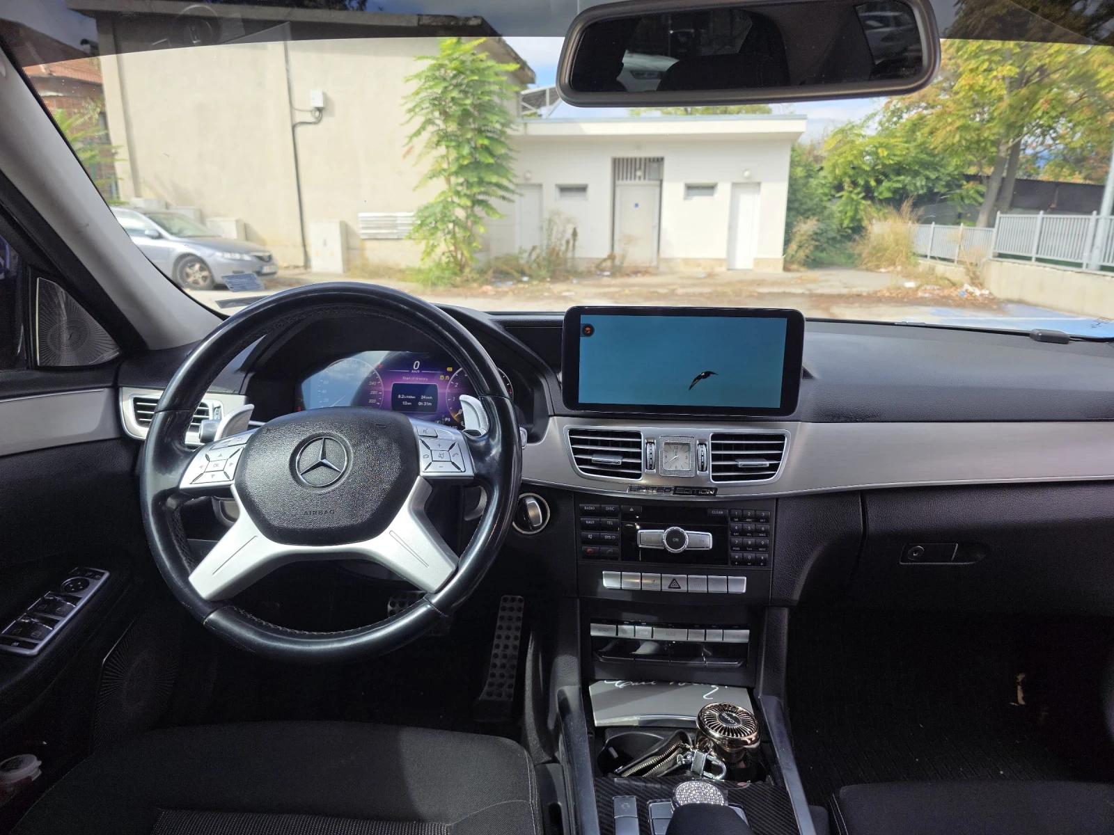 Mercedes-Benz E 200 E 200 | Mobile.bg   11