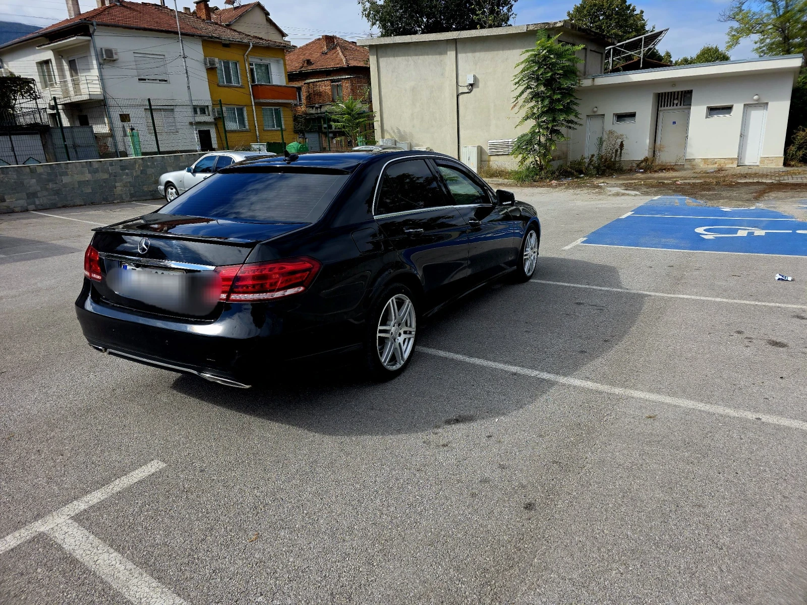 Mercedes-Benz E 200 E 200 - изображение 5