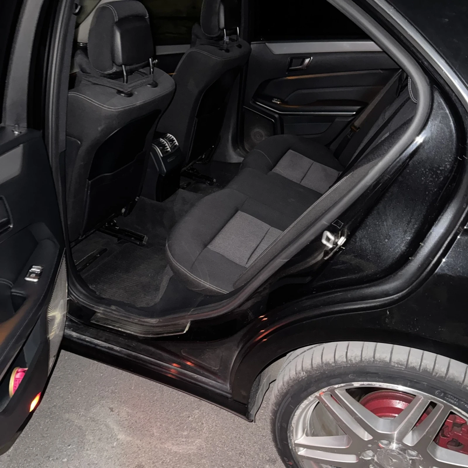 Mercedes-Benz E 200 E 200 | Mobile.bg   17