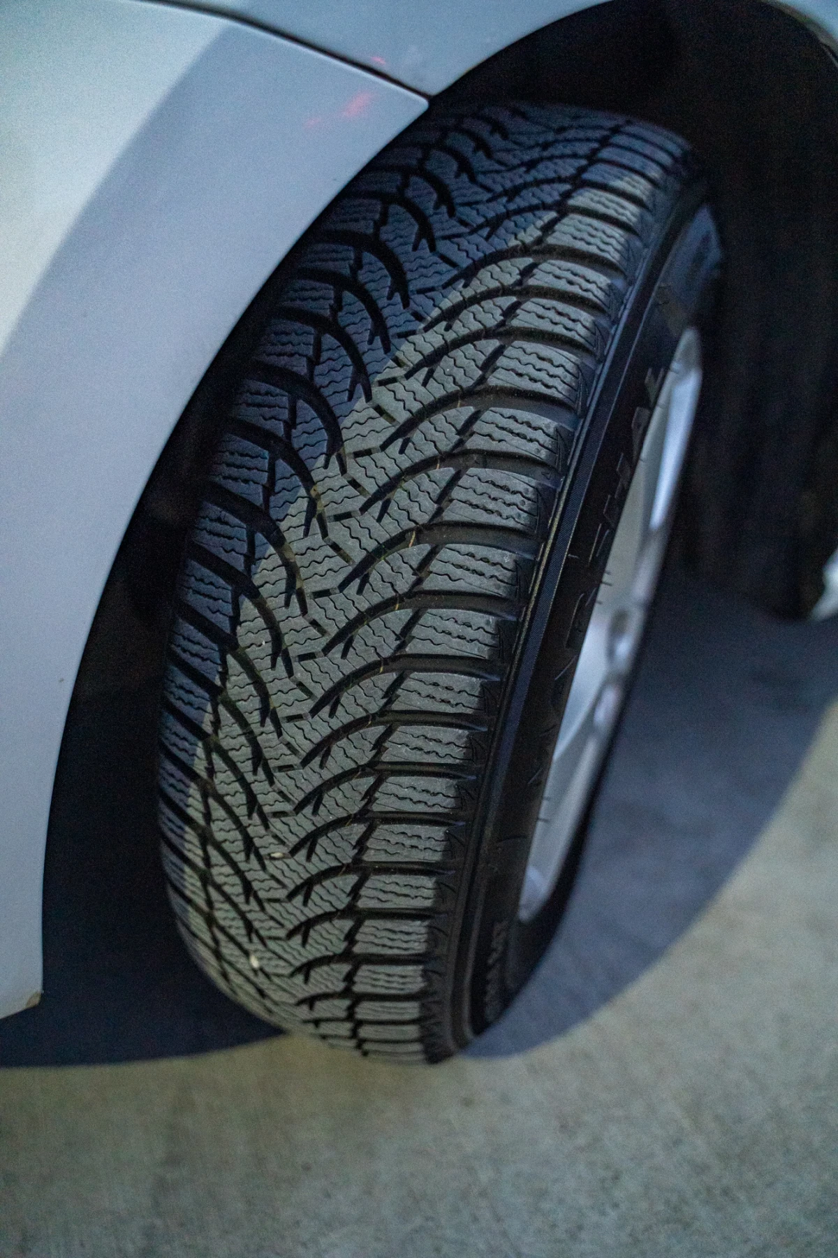 VW Polo 1.6tdi 90hp carplay | Mobile.bg   11