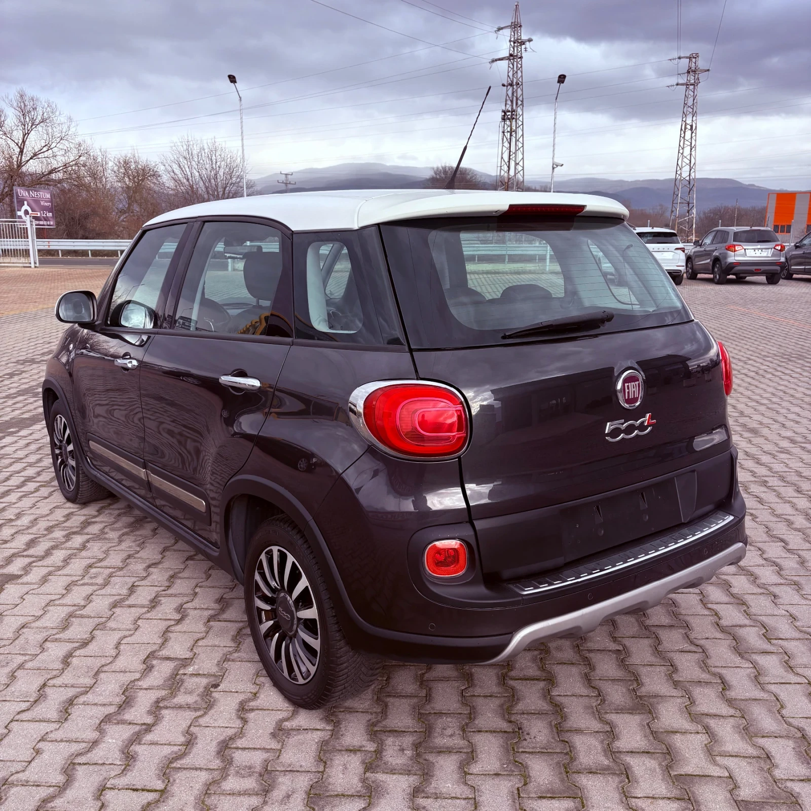 Fiat 500L Treckking - изображение 5