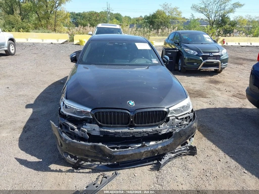 BMW 540 * XDRIVE * CARFAX *    | Mobile.bg   13