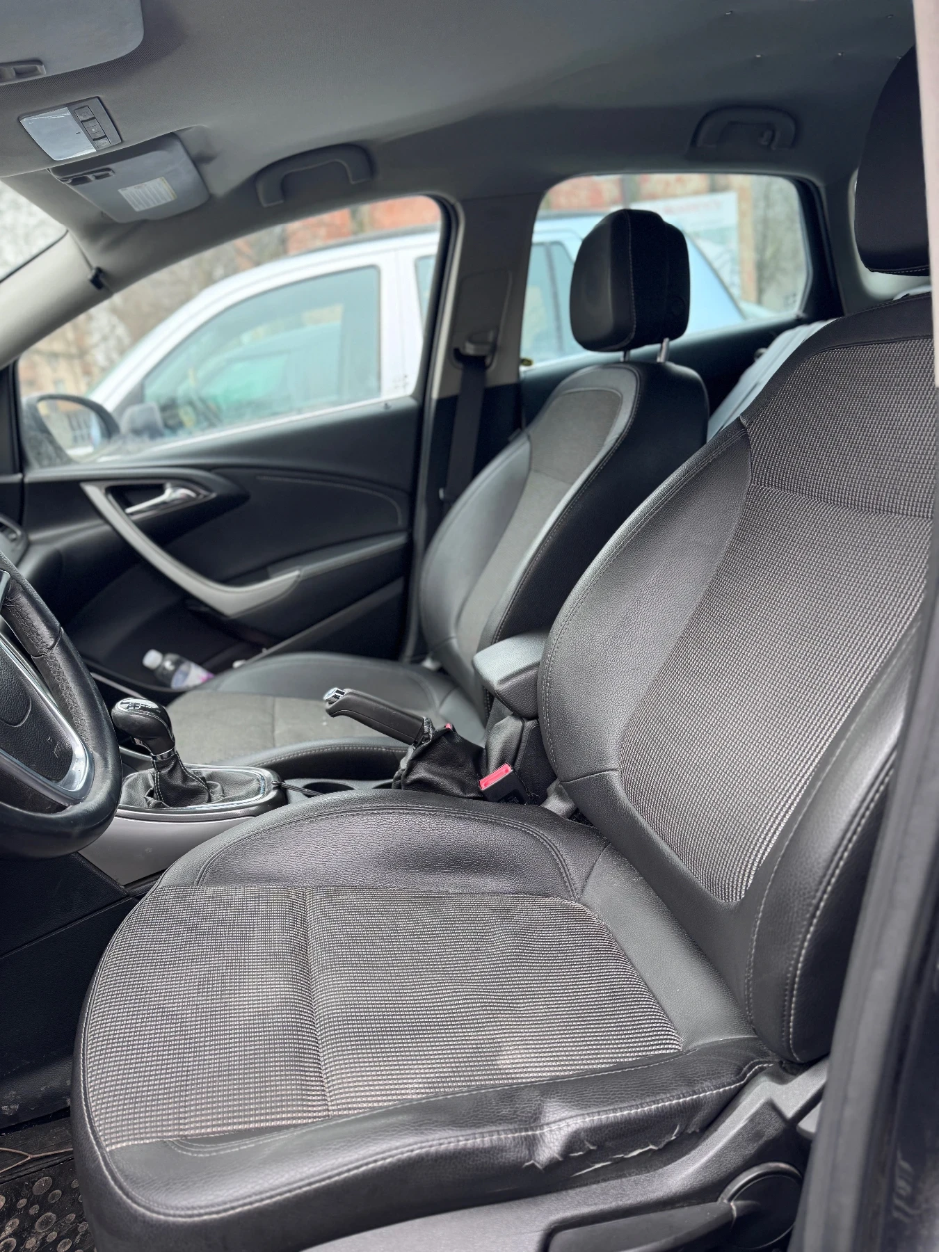 Opel Astra J - изображение 6