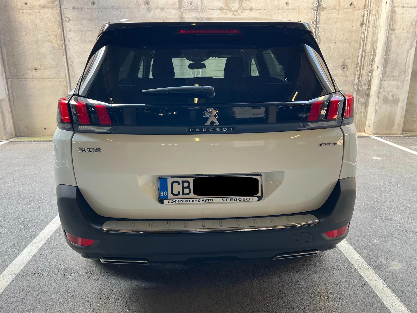 Peugeot 5008 GT LINE 1.5 BlueHDI 130 ЕАТ8 E6.2, снимка 3 - Автомобили и джипове - 53873816
