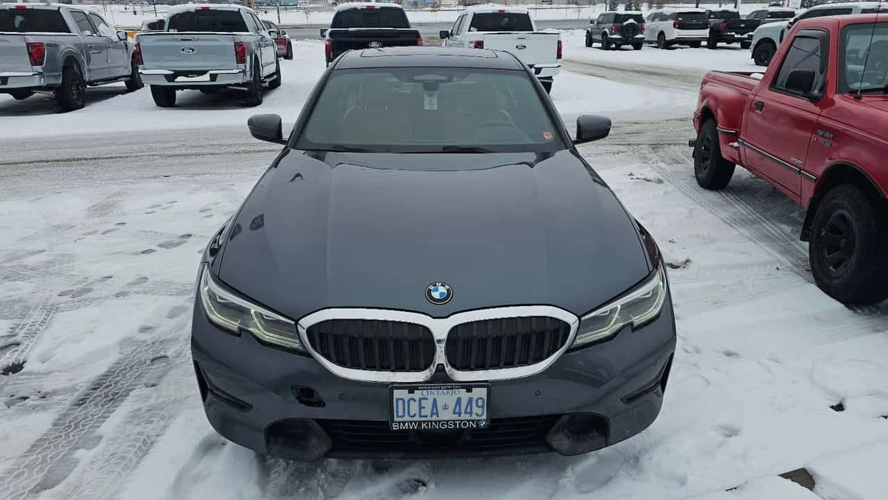 BMW 330 * 330i xDrive * CARFAX * ЦЕНА ДО БГ, снимка 6 - Автомобили и джипове - 53946487