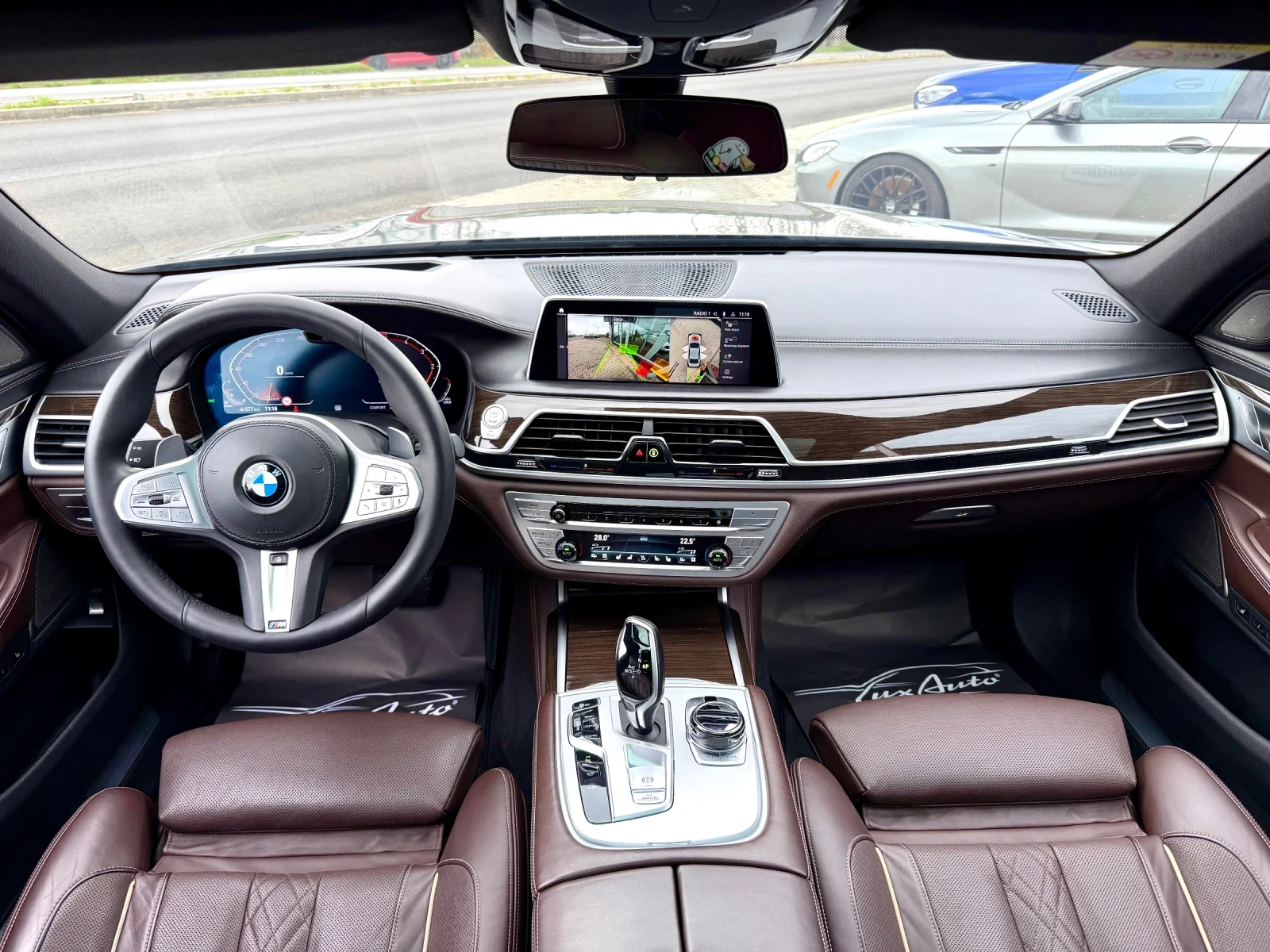 BMW 750 D#X-DRIVE#M-SPORT#INDIVIDUAL#LASER#FULL FULL, снимка 13 - Автомобили и джипове - 54073397