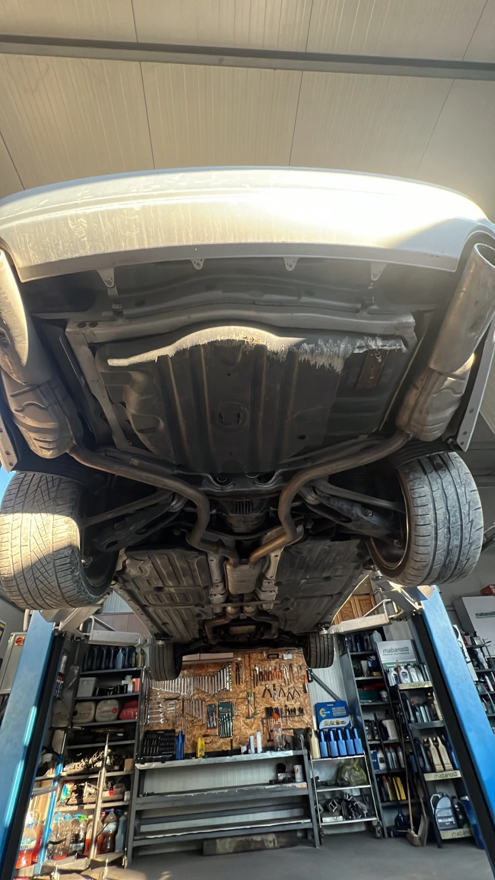 Mercedes-Benz CLS 500, снимка 8 - Автомобили и джипове - 54114919