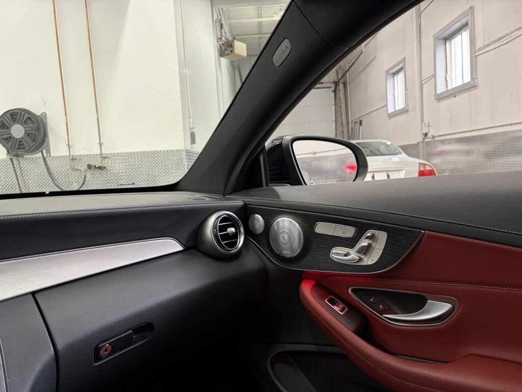 Mercedes-Benz C 43 AMG АвтоКредит* (ЦЕНА ДО БГ)AMG C 43 Coupe 4MATIC, снимка 15 - Автомобили и джипове - 54129087