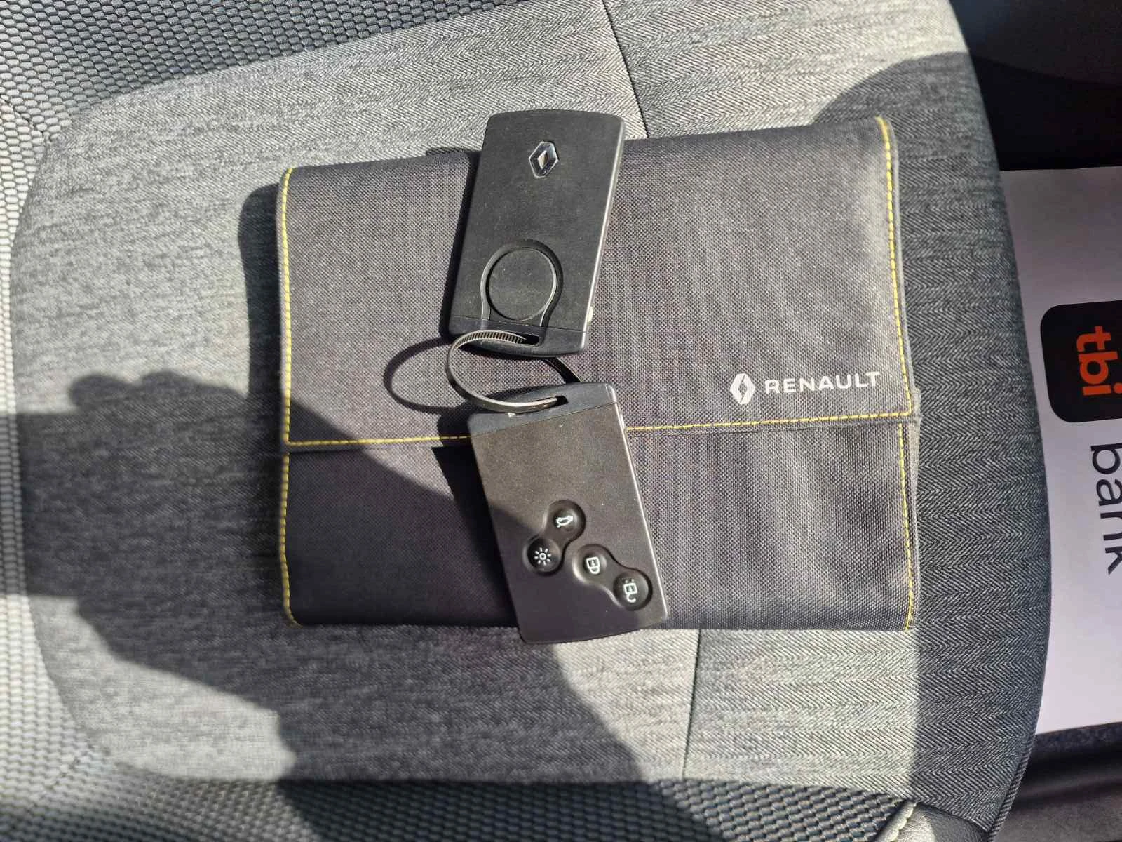 Renault Captur 1.2TCe-120�.�-LED PURE VISION | Mobile.bg � ����������� 17