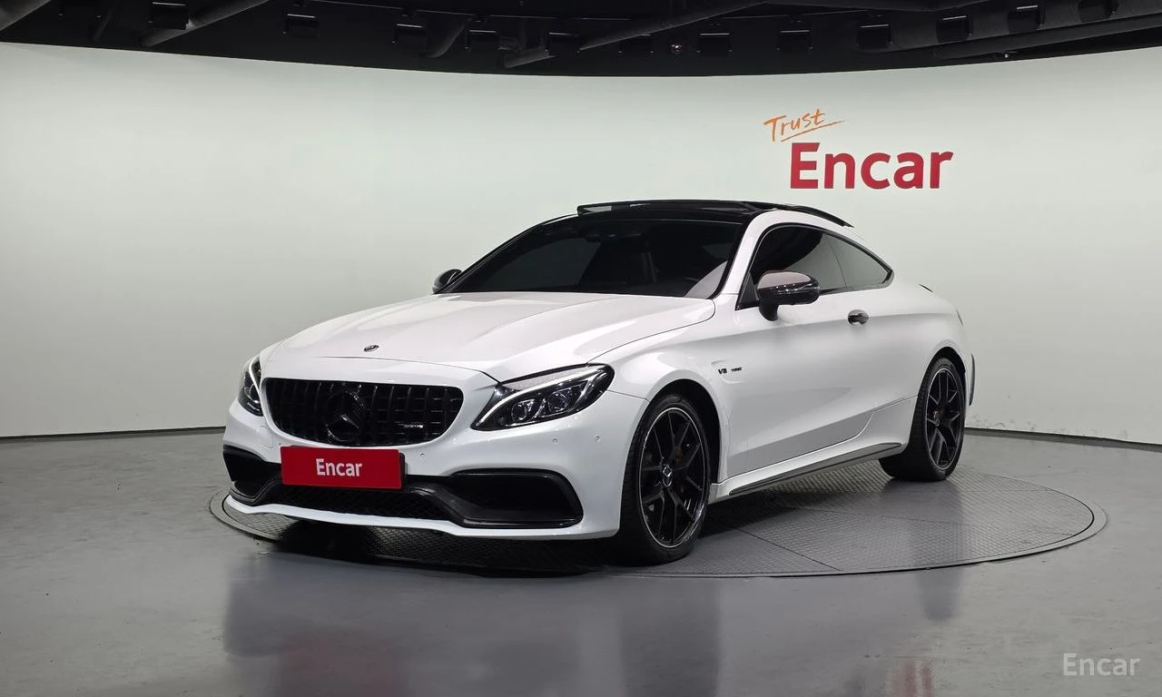 Mercedes-Benz C 63 AMG BURMASTER* ОБДУХ* 360* ПАНО* HEADUP* DISSTR