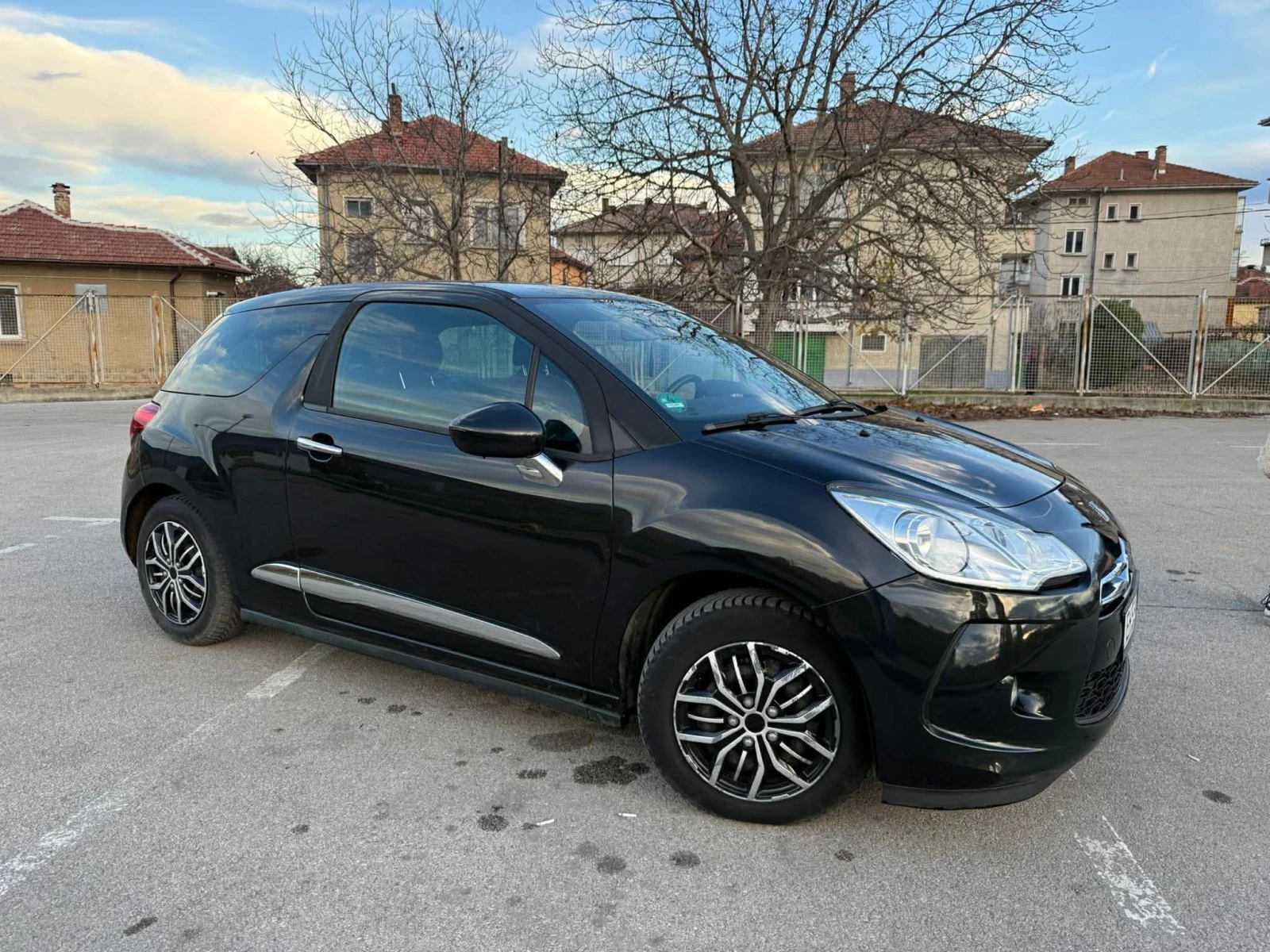 Citroen DS3, снимка 3 - Автомобили и джипове - 54429221