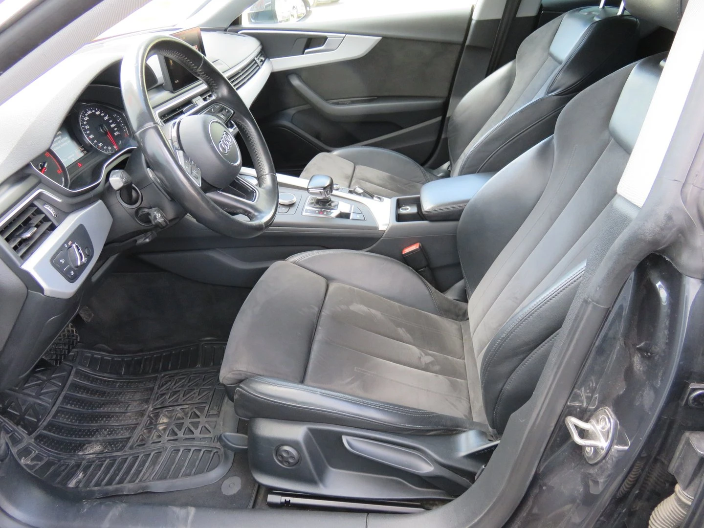 Audi A5, снимка 6 - Автомобили и джипове - 56078329