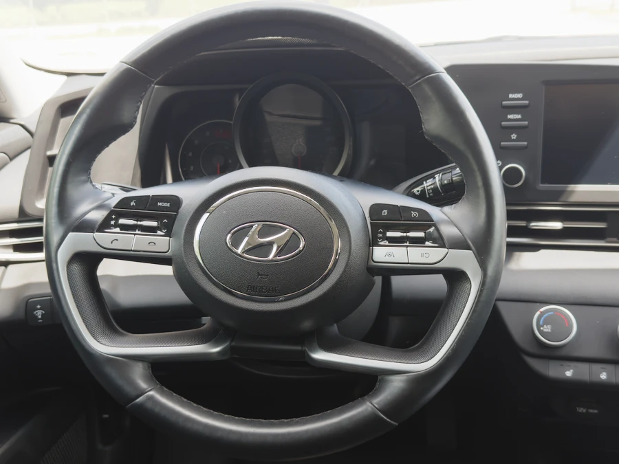 Hyundai Elantra EXL 2021.г Перфектна, снимка 6 - Автомобили и джипове - 55175423