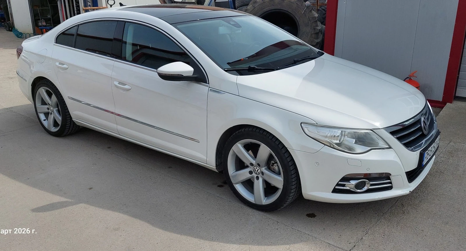 VW CC 2.0 TDI, снимка 4 - Автомобили и джипове - 55195280