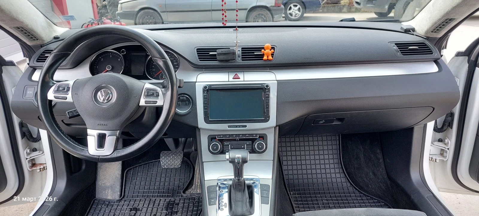 VW CC 2.0 TDI, снимка 7 - Автомобили и джипове - 55195280