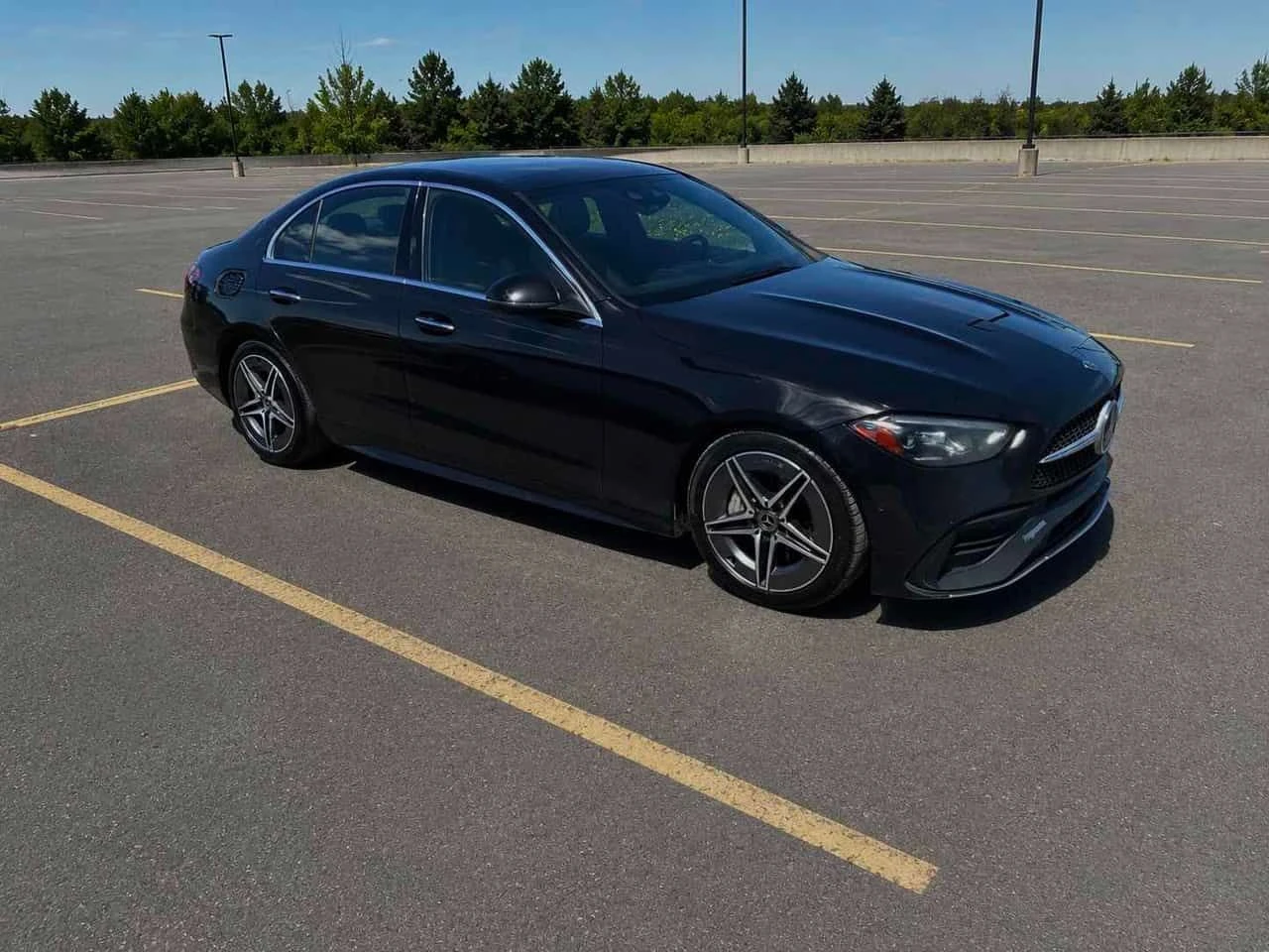 Mercedes-Benz C 300 * 4MATIC Sedan * CARFAX * ОПЦИЯ ЗА ФИНАНСИРАНЕ , снимка 2 - Автомобили и джипове - 55317130