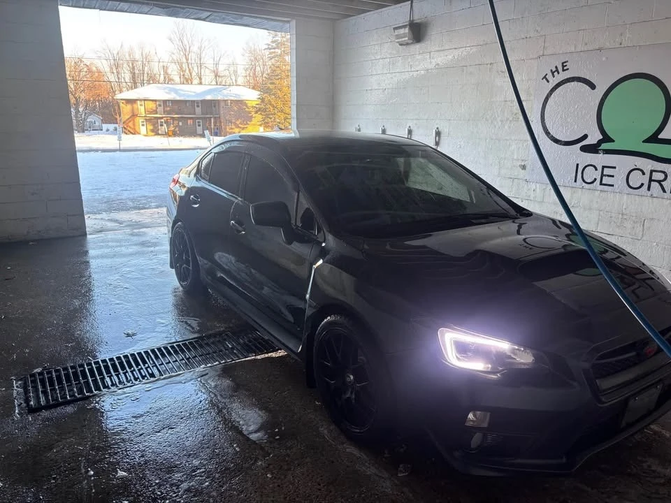 Subaru WRX * STI * СМЕНЕН СЪЕДИНИТЕЛ * CARPLAY , снимка 4 - Автомобили и джипове - 55473525