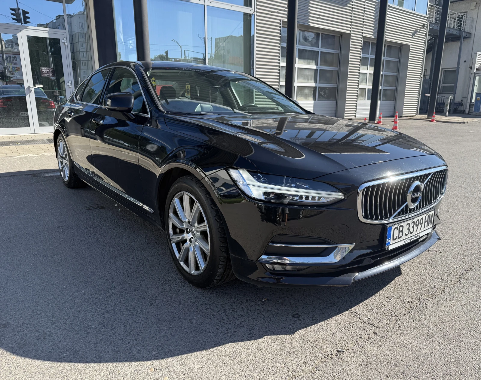 Volvo S90 D5, снимка 6 - Автомобили и джипове - 55564016