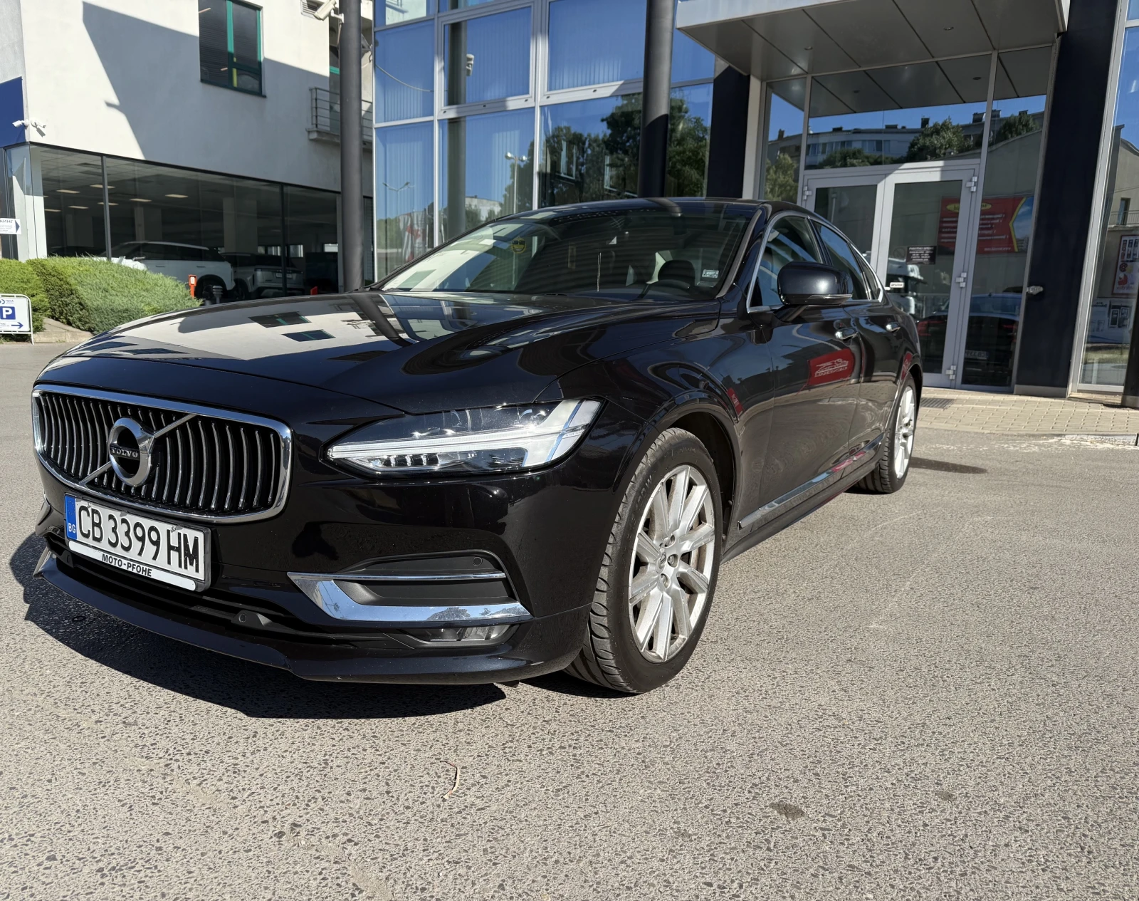 Volvo S90 D5, снимка 2 - Автомобили и джипове - 55564016