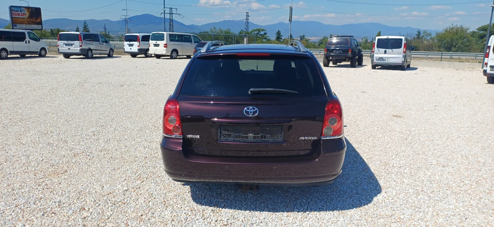 Toyota Avensis, снимка 6 - Автомобили и джипове - 55567222