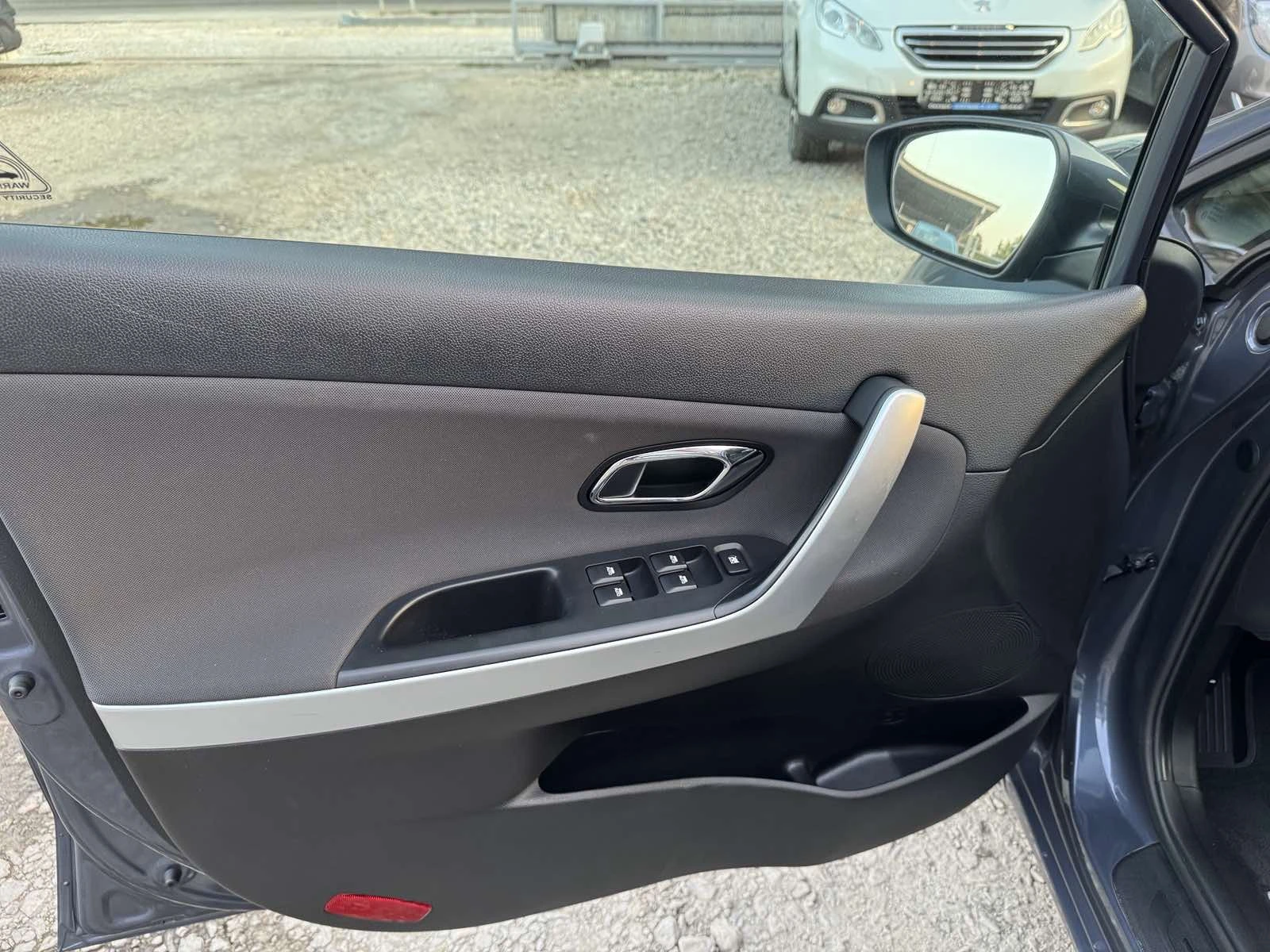 Kia Ceed 1.6BENZIN* KLIMA* TOP* 6SPEED* EVRO5, снимка 11 - Автомобили и джипове - 55931327