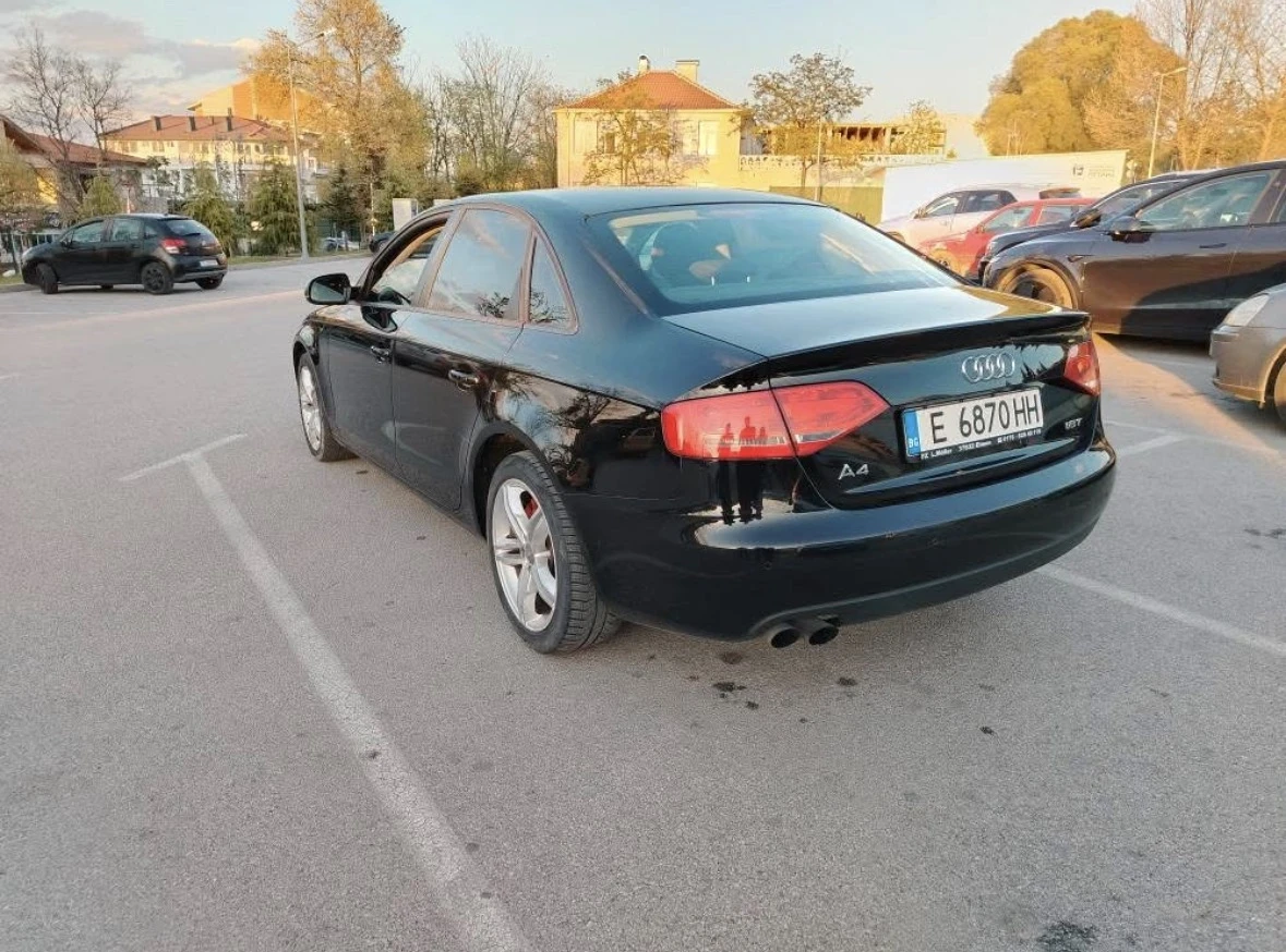 Audi A4 1.8TFSI, снимка 3 - Автомобили и джипове - 55955955