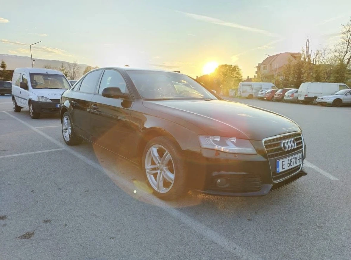 Audi A4 1.8TFSI, снимка 2 - Автомобили и джипове - 55955955