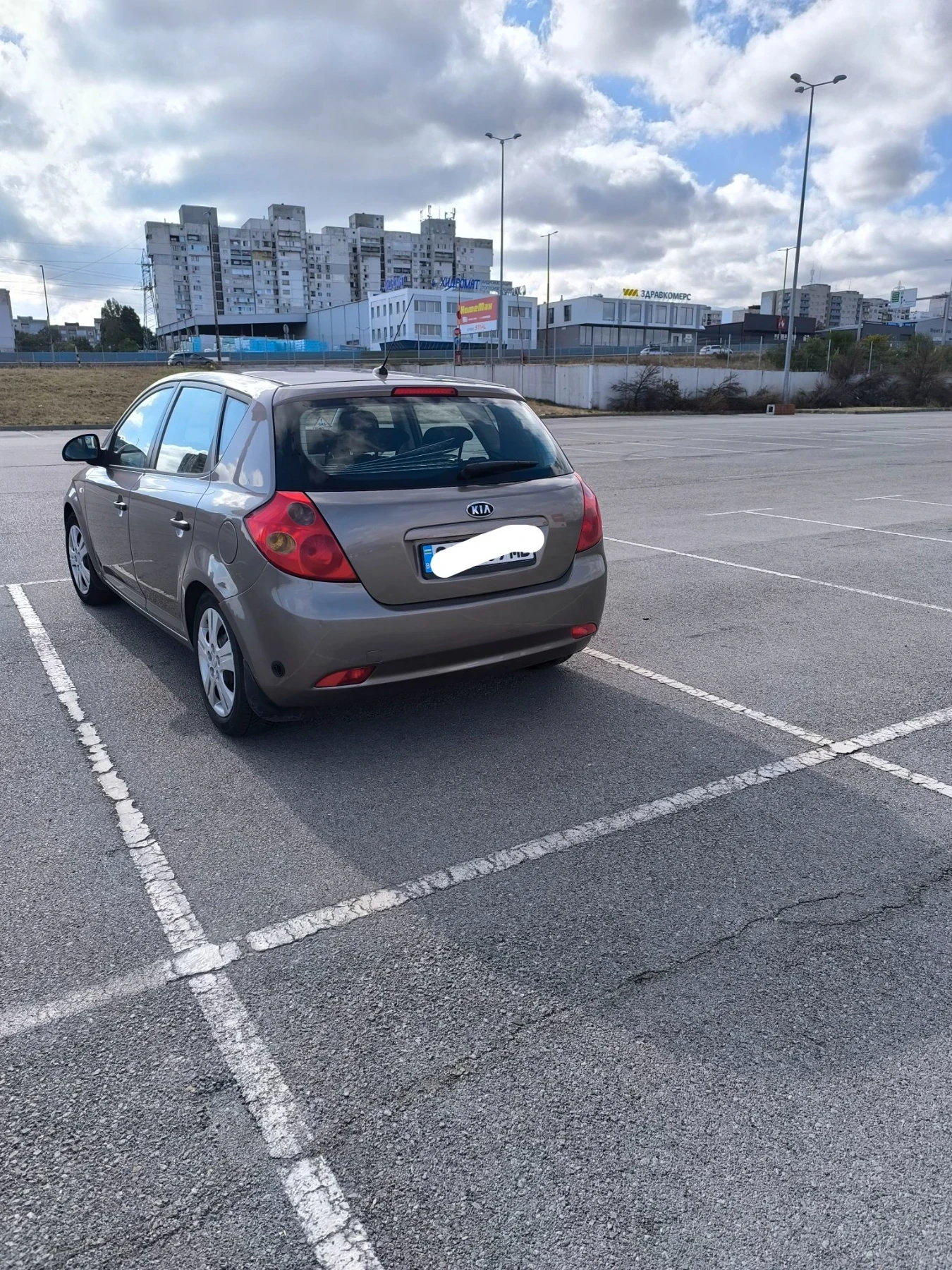Kia Ceed, снимка 3 - Автомобили и джипове - 56054828