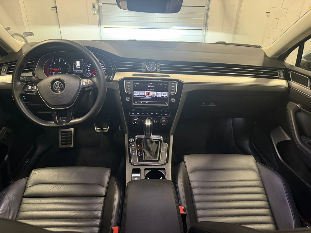 VW Passat Alltrack 2.0TDI 4Motion, снимка 4 - Автомобили и джипове - 56394438