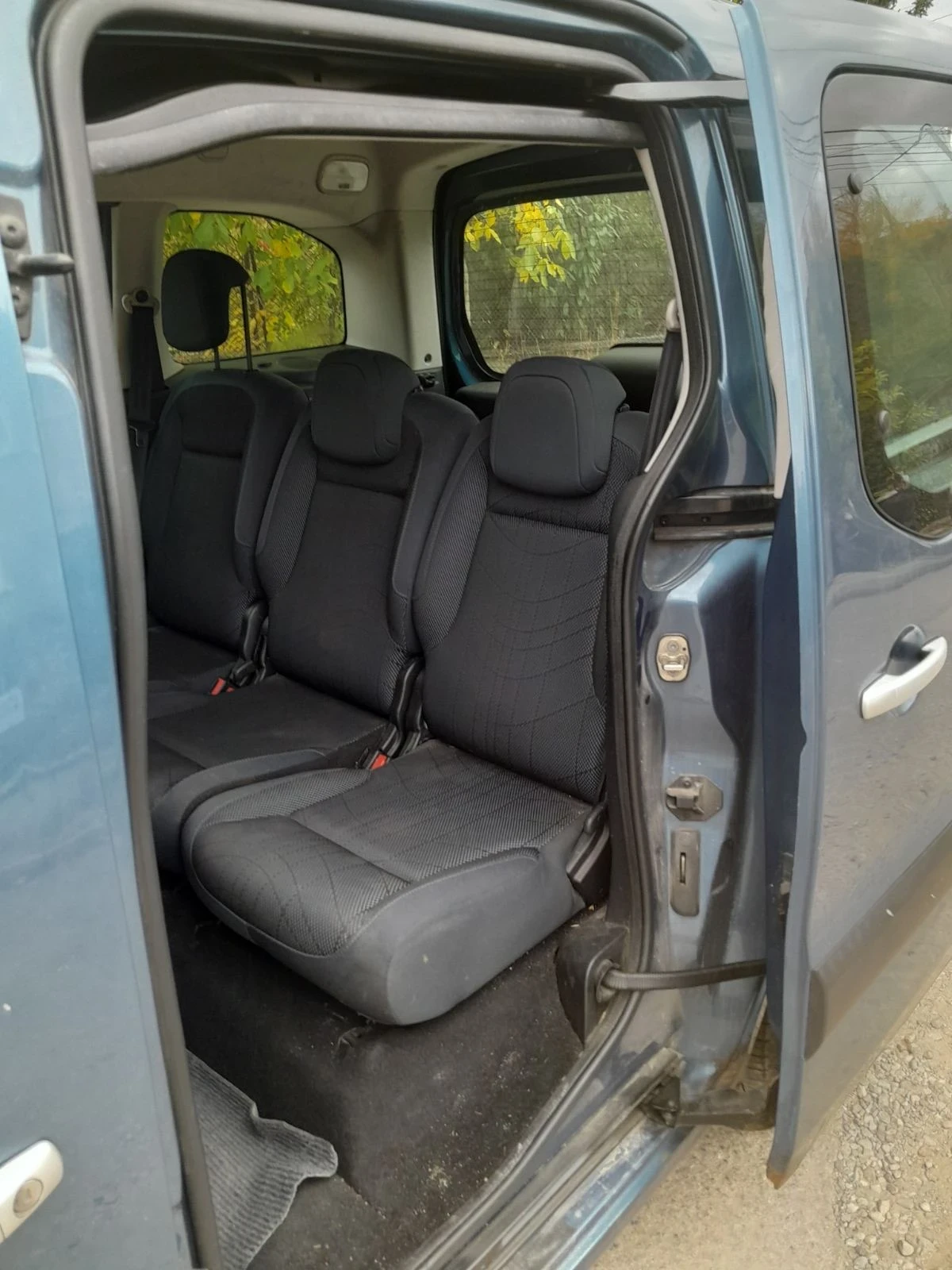 Peugeot Partner 1.6 HDI, снимка 2 - Автомобили и джипове - 56431667