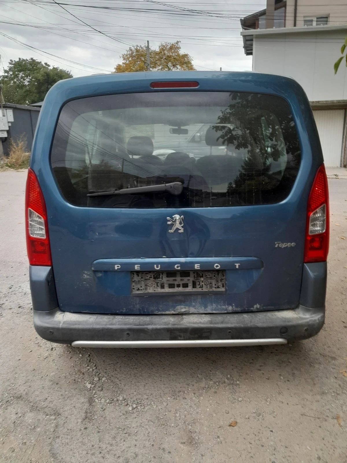 Peugeot Partner 1.6 HDI, снимка 15 - Автомобили и джипове - 56431667